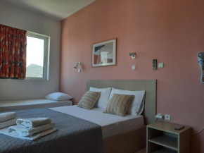Гостиница Ntemos Apartments  Толон